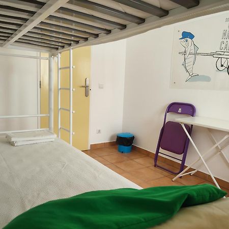 Racing Mackerel Hostel Lagos Eksteriør bilde