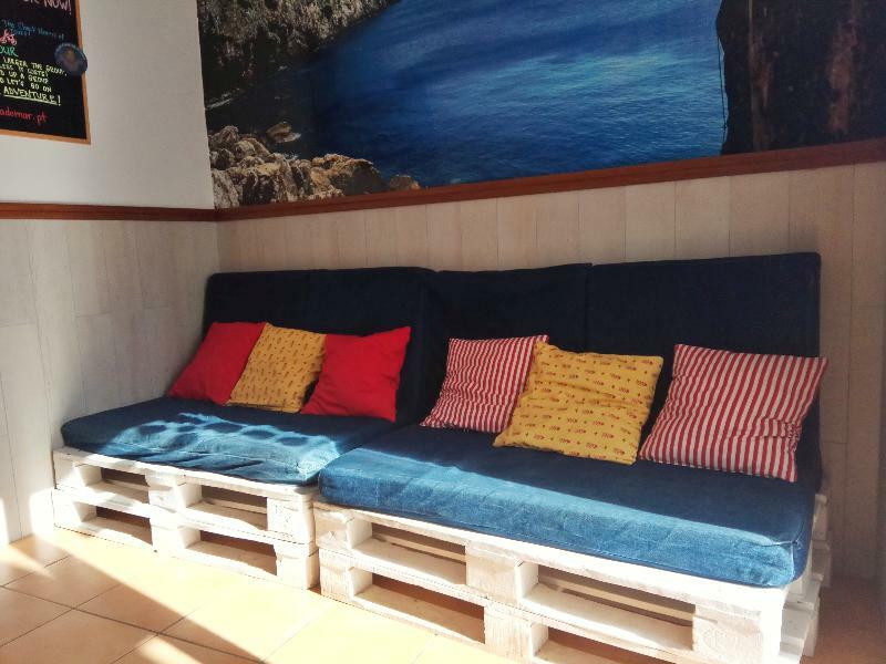 Racing Mackerel Hostel Lagos Eksteriør bilde